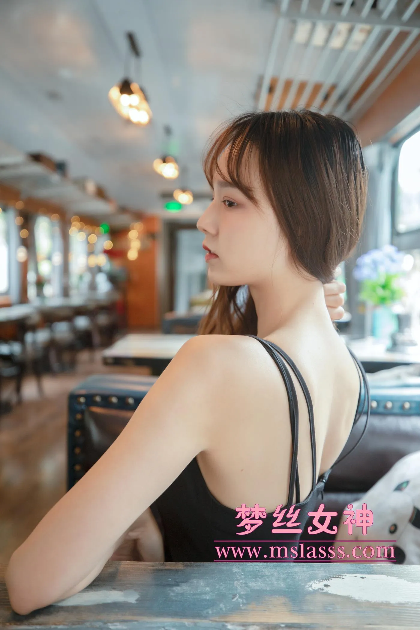 [MSLASS梦丝女神] 2020.04.22 NO.110 玥玥 火车超自然系 [61P]插图6